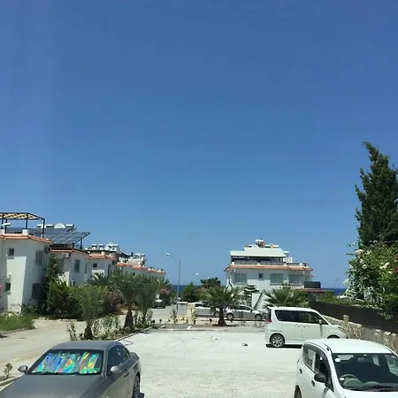 1+1 With Sea View Appartement *